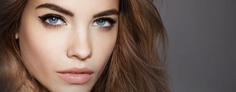 Le Chubby Mascara by Clinique, un make-up qui fait honneur aux femmes