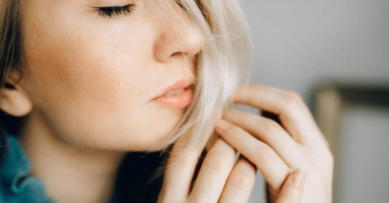 Comment obtenir un look naturel avec des secrets de maquillage ?