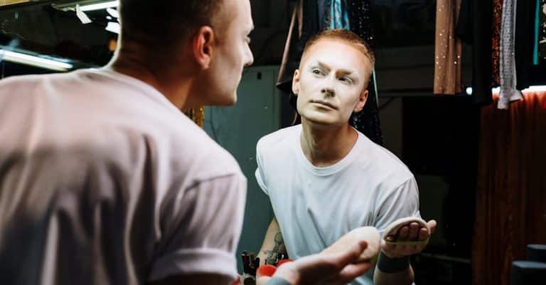 Comment réaliser un maquillage parfait pour les débutants ?