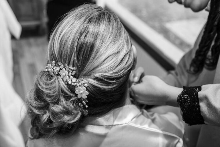 Quelle coiffure de mariée choisir pour le jour J ?